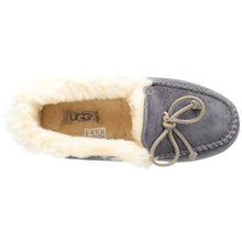  UGG Women's Alena Moccasin