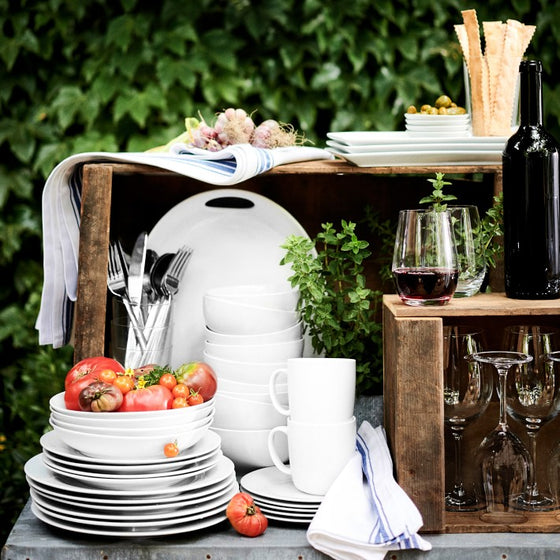 Open Kitchen by Williams Sonoma Dinner Plates