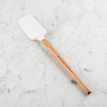  Williams Sonoma Silicone Spatula with Classic Wood Handle